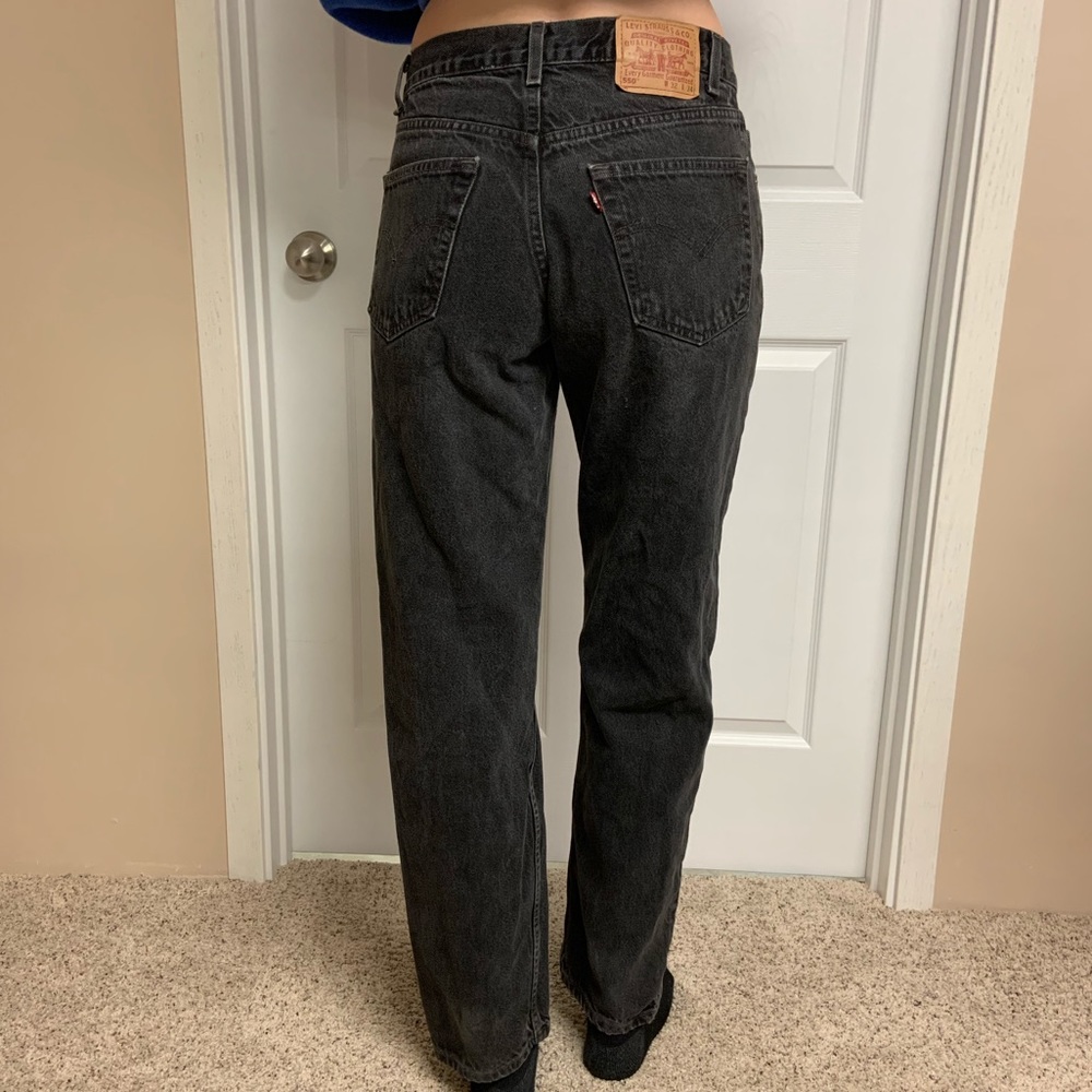 Vintage Levi’s black jeans. Super cute!